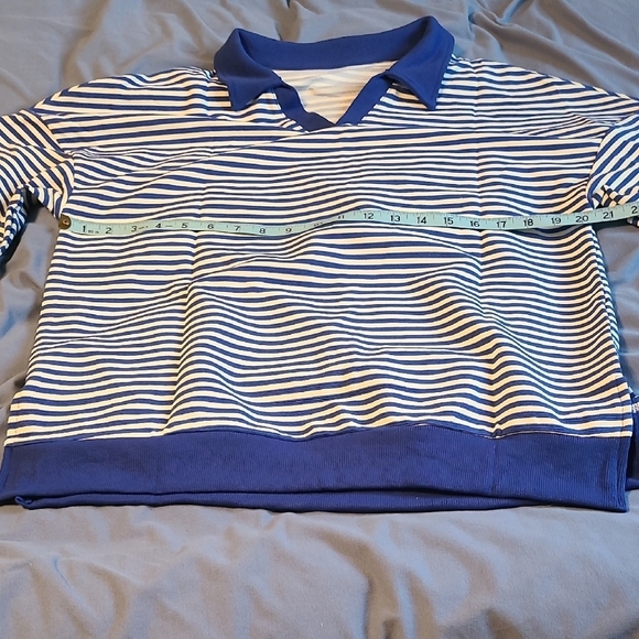 AlvaQ Womens Small Oversized Striped VNeck Drop Shoulders Tunic Top NWOT - Picture 5 of 9